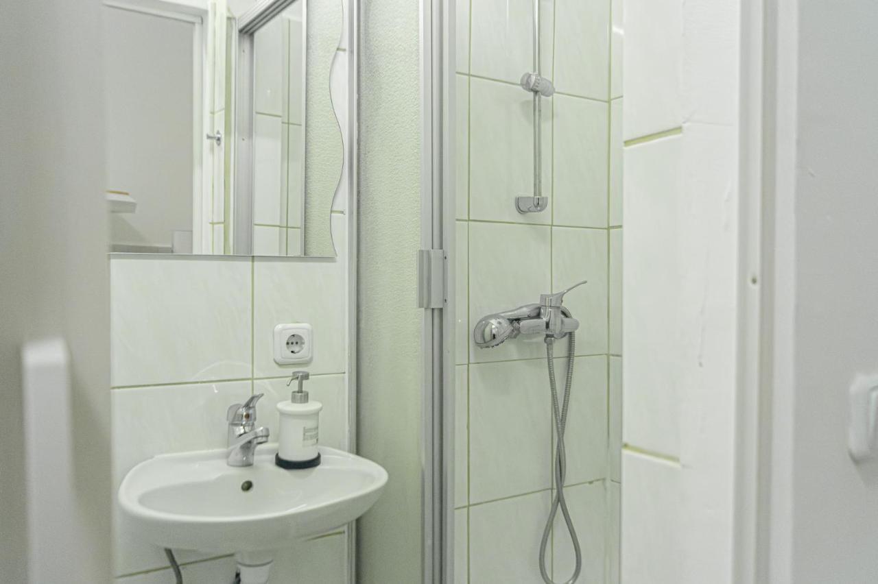 Economy 1Br Apartment Well Connected To The Whole City Wien Eksteriør billede